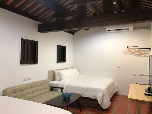 Xiexinyuan Historical Inn-Distant-1