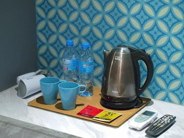 華利大旅社-標準雙人房－無窗-7