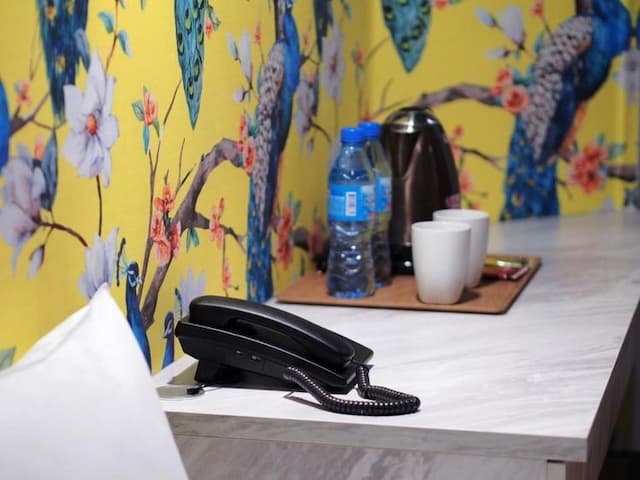 華利大旅社-街景高級雙人房-6