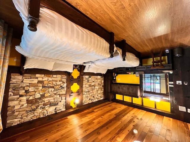 Sun Moon Lake Yongquan Bed and Breakfast-Street View Quadruple Suite-10