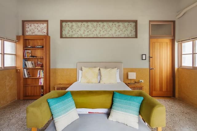 Baochenghome-Deluxe Double Room-9