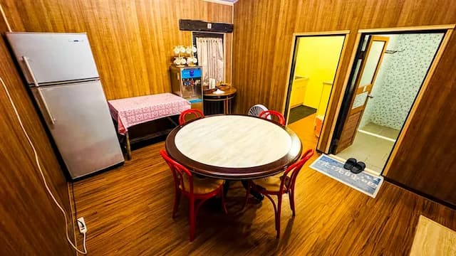 清境31民宿-貓咪親子6人房-3