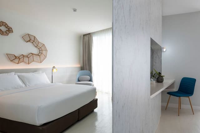 VELA Dhi Udon Thani-Superior King Bed (Room only)-2