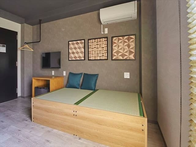 曳舟通旅居｜晴空塔步行12分/京成曳舟站步行6分/方便至成田機場&羽田機場-Quad room with full range of amenities-4