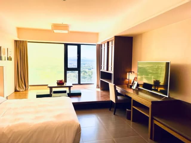 福容大飯店 麗寶樂園-和洋家庭房- 含早餐-1