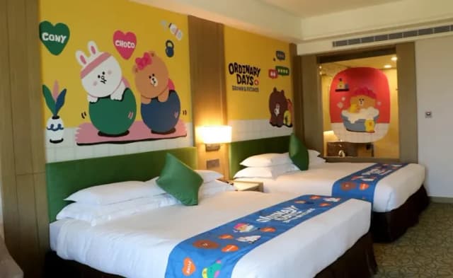 福容大飯店 麗寶樂園-Line Friend 豪華主題家庭房 -含早餐-1