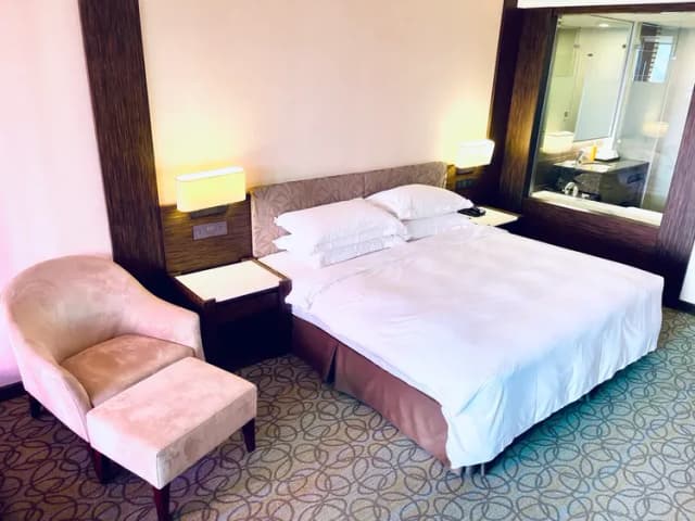 福容大飯店 麗寶樂園-經典和洋客房 -含早餐-1