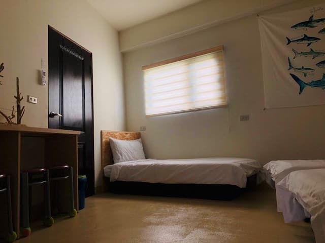 Blue Ocean Diving Homestay-Six-person sea-view suite: accommodation for two nights (inclusive) or more is accepted-6