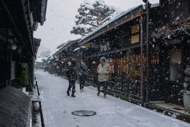 fav HIDATAKAYAMA-Executive Family Room-14