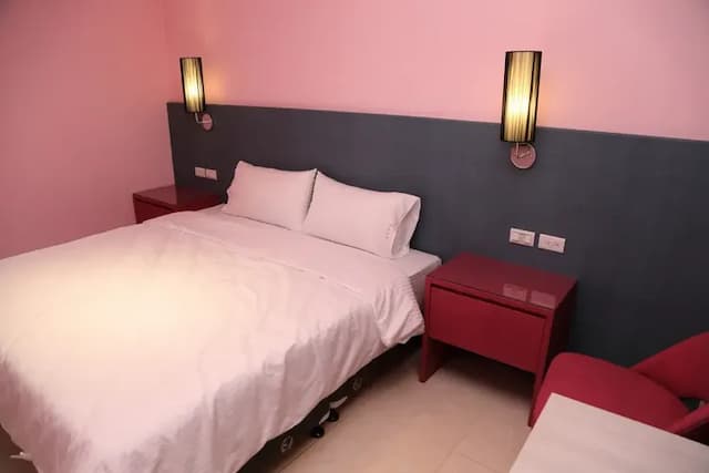 Seehappy BnB-Queen Room-3