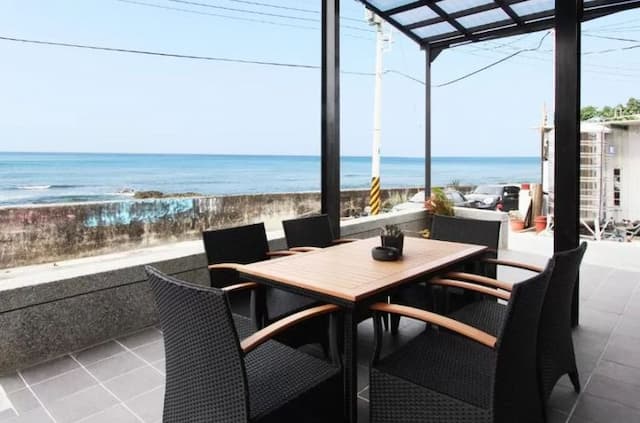 草兒在海邊-6人包棟 Villa (3間二人雅房，2間衛浴，最多再加四人)-8