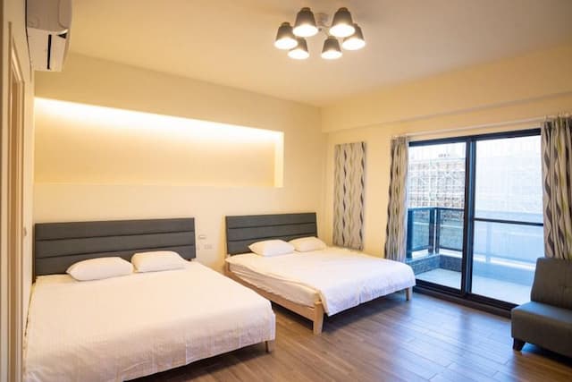 Police Home B&B-Pop Art Style (Enlarge Quadruple Room)-3