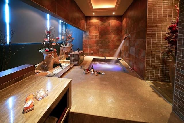 風緻主題精品汽車旅館 | 南台中首選寵物友善旅館-豪華雙人房-禁菸【 21：00 後入住 】-2