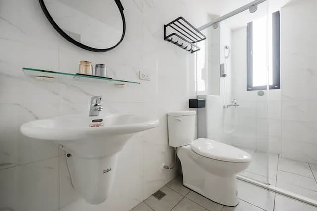 Chill Style Inn-King Room with Balcony-9