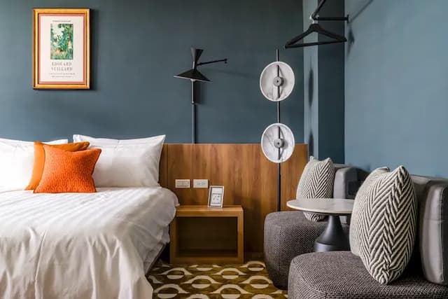 Chill Style Inn-King Room with Balcony-6