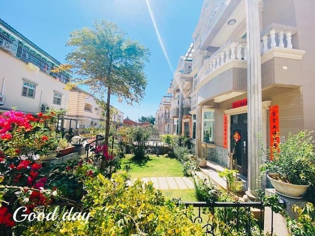 Golden Gate Dream House-Quadruple Room with Private Bathroom-8