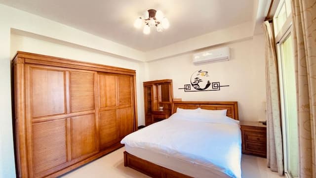 Golden Gate Dream House-Quadruple Room with Private Bathroom-1