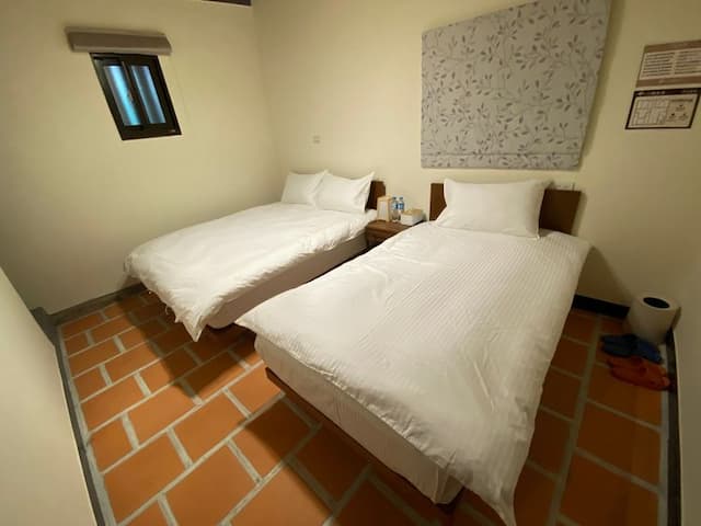 Little Chen Story｜Kinmen Ancient House-Triple Room with Private Bathroom-1
