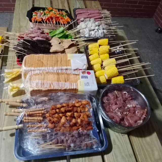 提供免費 BBQ烤肉器具 不包含食材 （中庭 庭院）可以烤肉