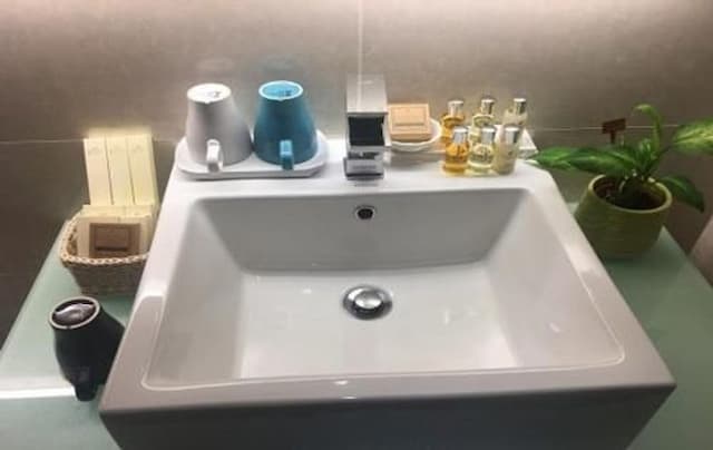 Forward Hotel Taipei Nangang-Triple room-4