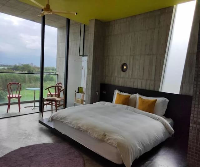 Rice Field Homestay-Deluxe Room-1