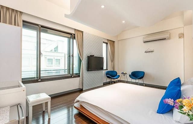 Li Su Golden Diamond-303 Blue Ocean King Bed Double Suite-3