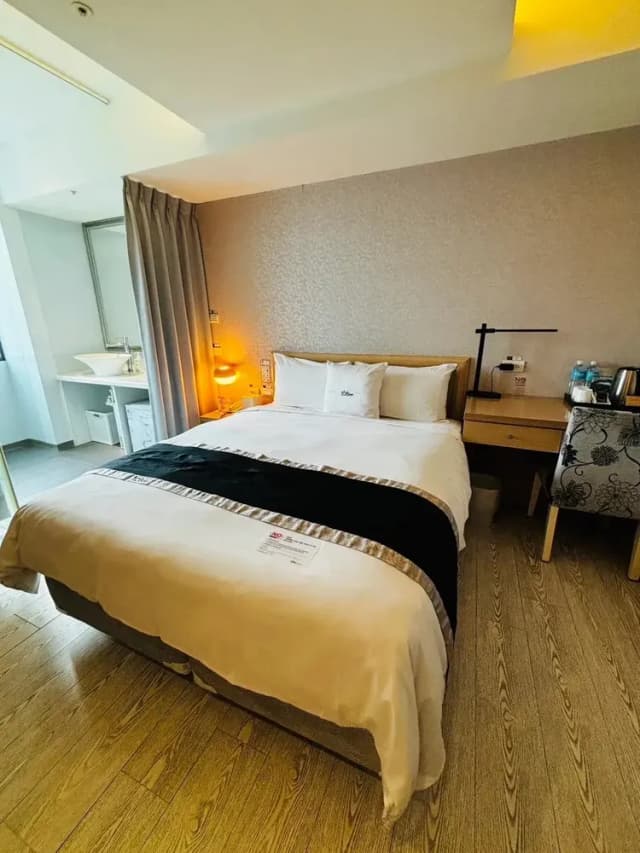尚印旅店二館(全新裝潢,雙連捷運3分鐘)-雙人房不限房型-不含早餐-5