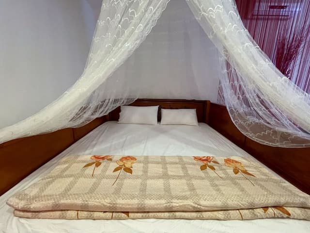 山上林園南投包棟民宿｜可選購34人包棟房型-幸福居-心心-8