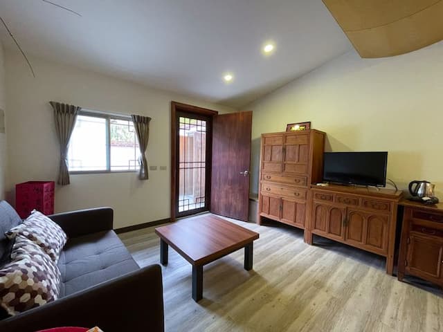 山上林園南投包棟民宿｜可選購34人包棟房型-幸福居-心心-6