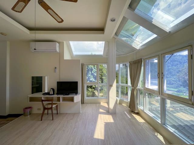 山上林園南投包棟民宿｜可選購34人包棟房型-四季房-夏-1