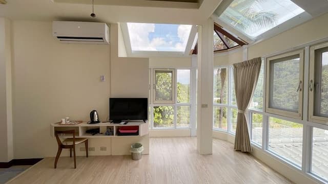 山上林園南投包棟民宿｜可選購34人包棟房型-四季房-夏-5