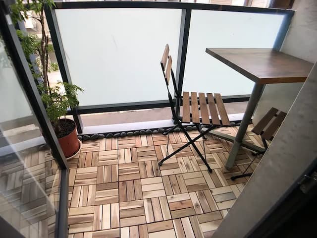 左左拉輕旅-加大雙人房－附陽台2B-9