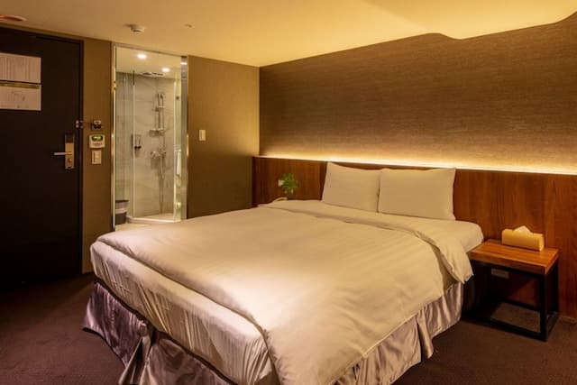 谷墨商旅-標準雙人房 (無窗)-4