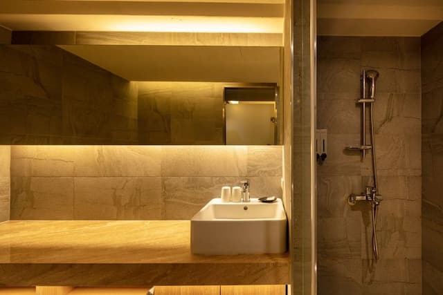 谷墨商旅-高級雙人房-6