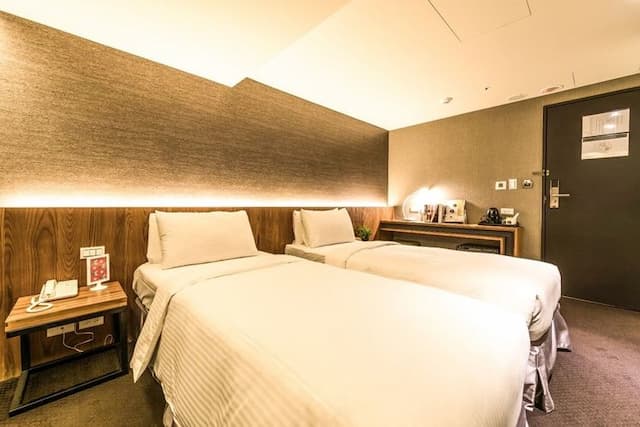 谷墨商旅-標準雙床房 (無窗)-4
