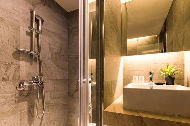 谷墨商旅-高級雙床房-7