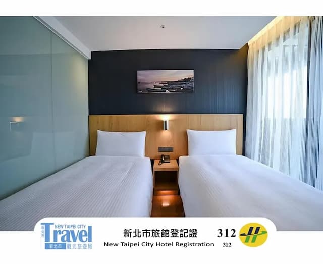 新北驛德世紀酒店 l 四星級、有窗房-標準雙人房 (兩小床)-3