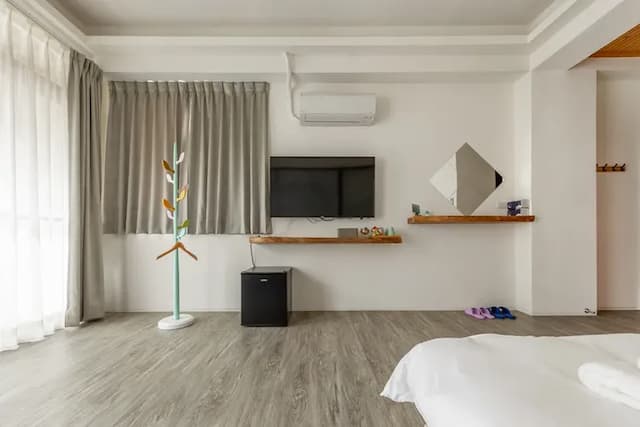 Fish Pointy B&B-Standard Double Room with Blacony-5