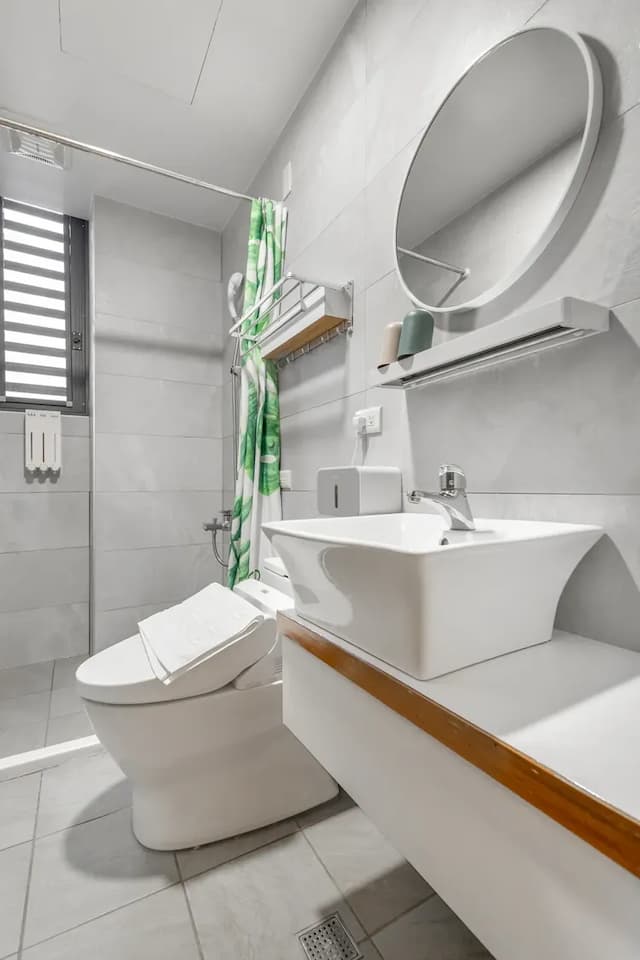 Fish Pointy B&B-Standard Double Room with Blacony-13