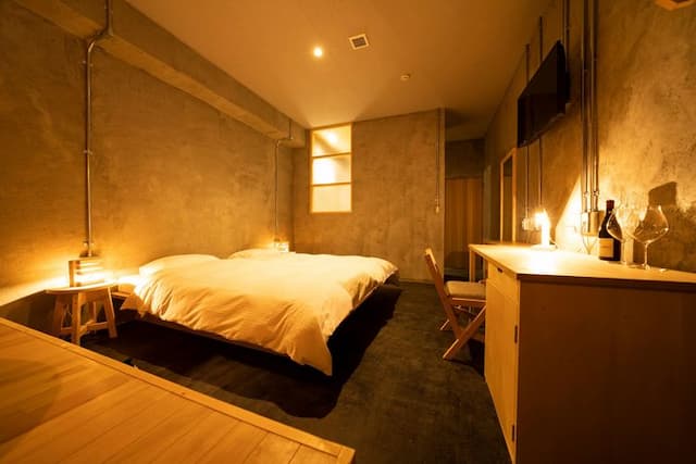 3F Hotel Area『ブドウを醸す』 ワインカーブをイメージしたお部屋”Deluxe Twin”