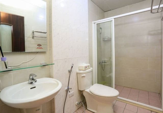 LUCKY STAR B&B HOSTEL-301 Quadruple Room-4