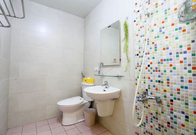 LUCKY STAR B&B HOSTEL-302 Double-6