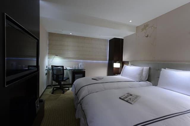 K Hotel Dunnan-Business Twin Room-4