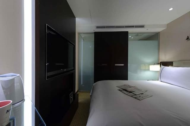 K Hotel Dunnan-Superior Double Room-3