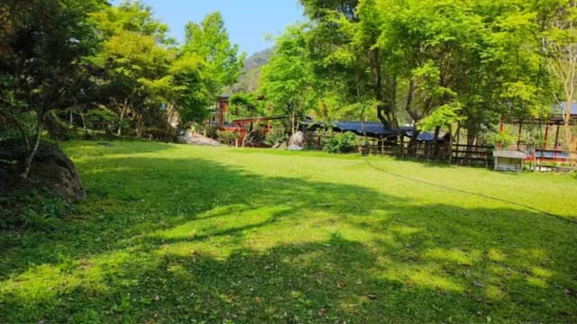 土牧驛健康農莊 | 獨家85折起！頂級原木小木屋、清澈溪流戲水、深山森林浴-【土牧驛營區】自搭帳E區營位4帳_包區-3