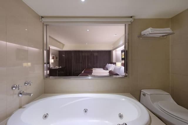 K hotel Yonghe-Standard Queen Room with Two Queen Beds-3