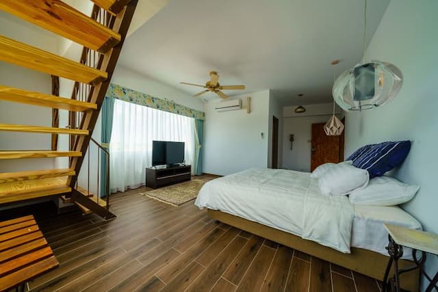 La Fleur BnB & Restaurant-Family Penthouse-2