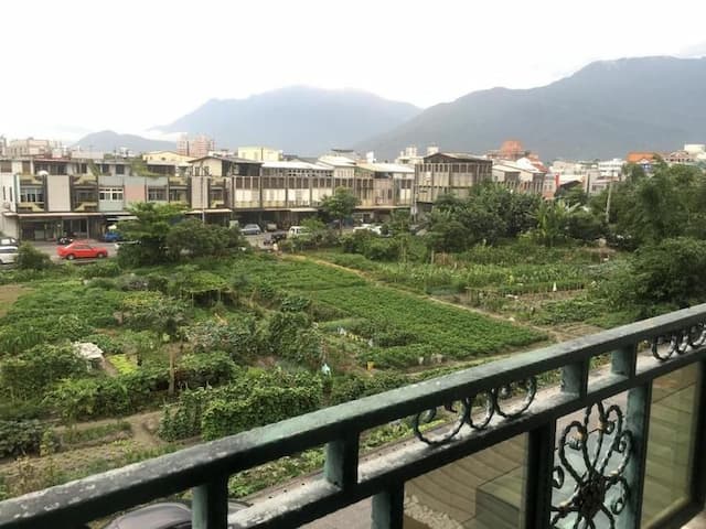 The M.A.C.E. B&B-Deluxe Double Room with Balcony-5