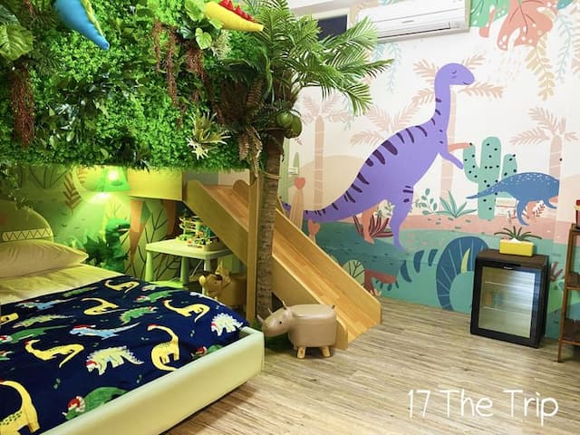 17  The Trip-1A Dinosaur Adventure-1