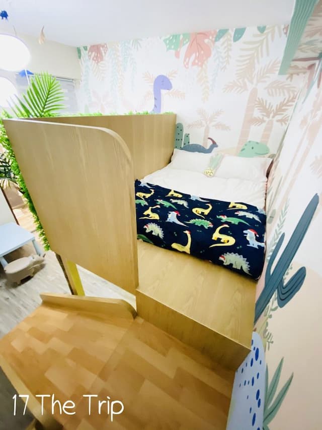 17  The Trip-1A Dinosaur Adventure-4